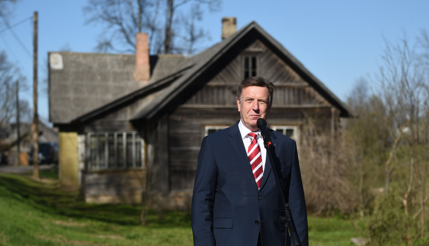 Ministru prezidents dosies reģionālajā vizītē uz Gulbeni