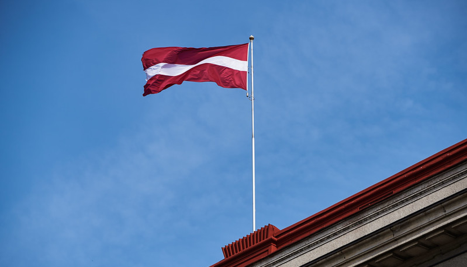 Latvijas karogs