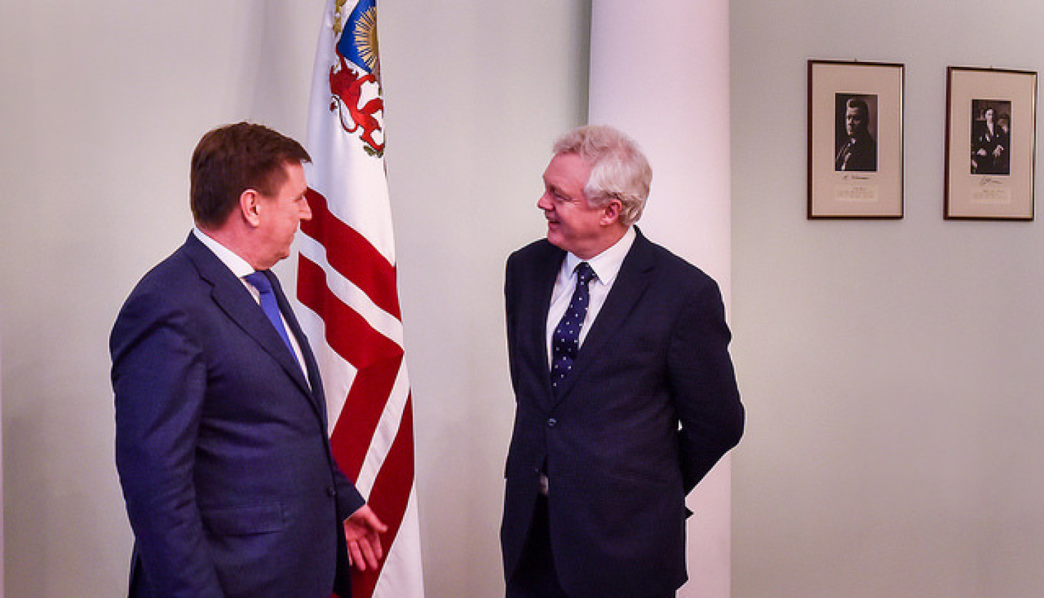 m.kucinskis_d.davis