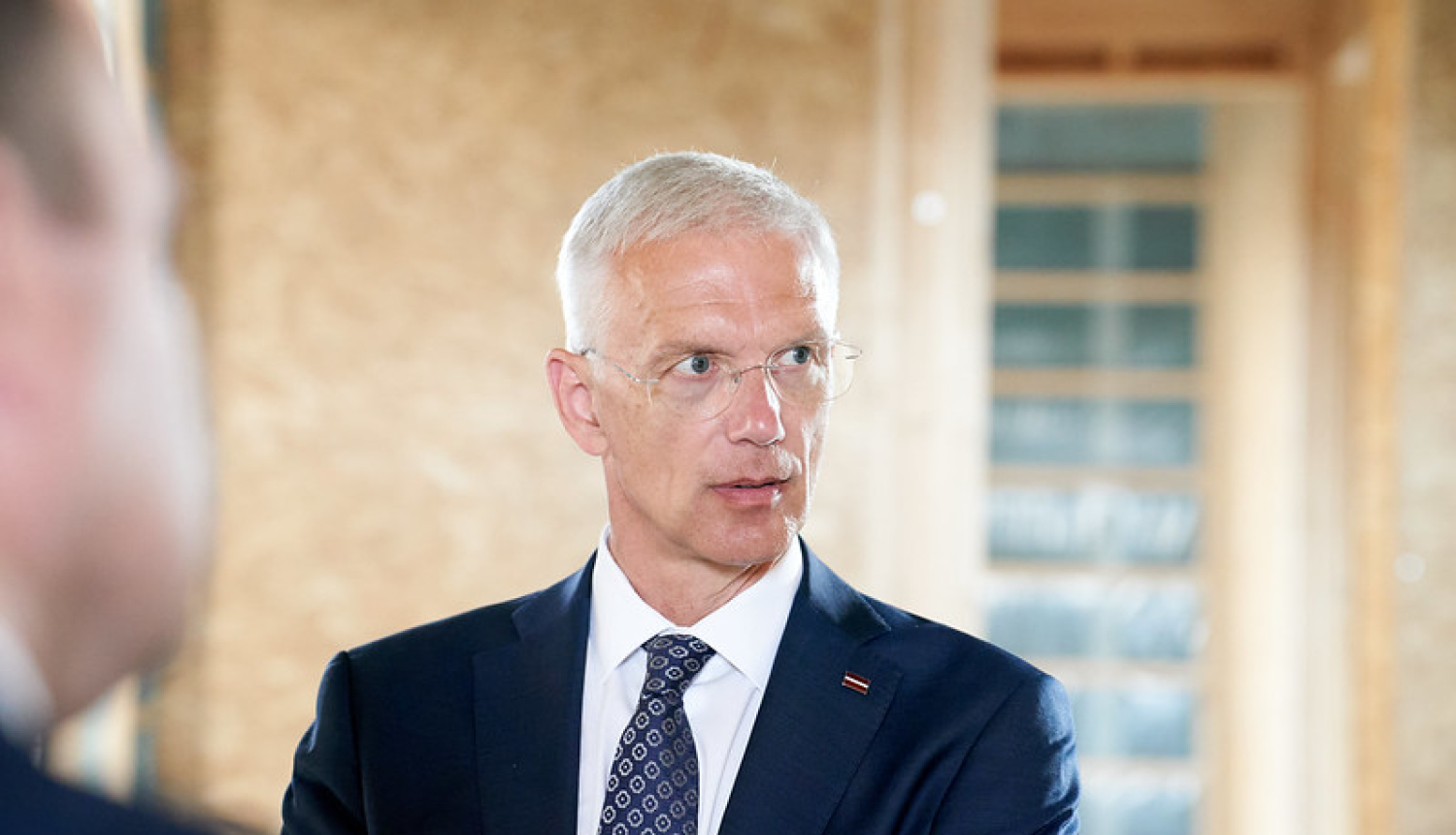 Ministru prezidents apmeklē Organiskās sintēzes institūtu