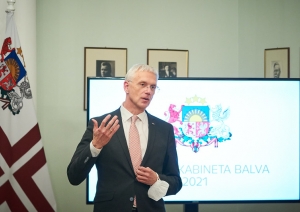 Ministru prezidents Krišjānis Kariņš uzrunā Ministru kabineta balvas laureātus