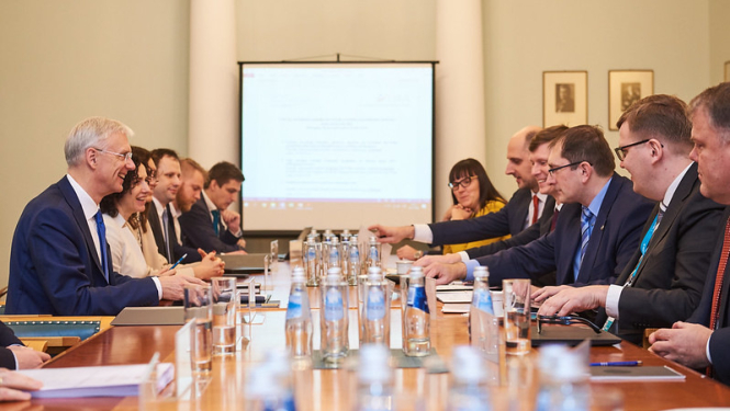 Ministru kabinetā notikusi Lielo un stratēģiski nozīmīgo investīciju projektu koordinācijas padomes sēde