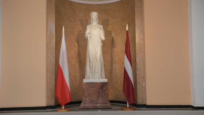 Ministru prezidents tiksies ar Baltijas valstu un Polijas premjeriem