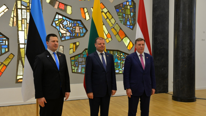 M. Kučinskis ar Lietuvas un Igaunijas premjeriem apspriež Baltijas valstīm svarīgus jautājumus