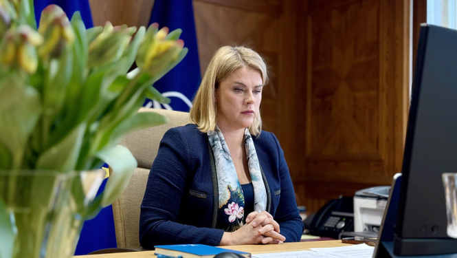 Ministru prezidente Evika Siliņa video konferences sazvanā
