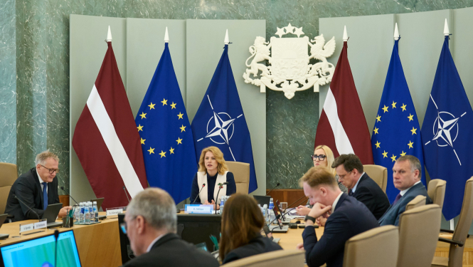 Ministru prezidente Evika SIliņa vada Finanšu sektora attīstības padomes sēdi