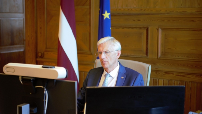 Kariņš un Kazāks uzsver nepieciešamību vairot ekonomikas izaugsmi un konkurētspēju ar 2021. gada valsts budžeta palīdzību