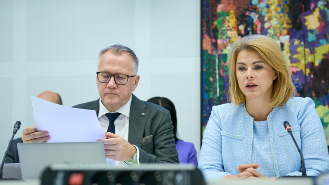 Ministru prezidente Evika Siliņa un finanšu ministrs Arvils Ašeradens