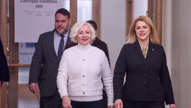 Ministru prezidente Evika Siliņa un Saeimas priekšsēdētāja Daiga Mieriņa