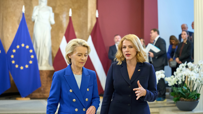 Ministru prezidente Evika Siliņa un Eiropas Komisijas priekšsēdētāja Urzula fon der Leiena