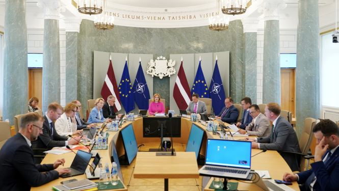 Ministru prezidente Evika Siliņa vada valdības sēdi