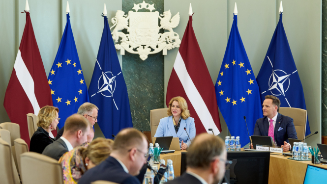 Ministru prezidente Evika Siliņa vada valdības sēdi