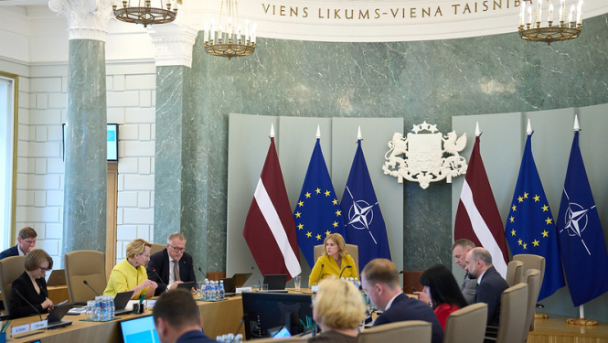 11.06.2025. Ministru prezidente Evika Siliņa vada Ministru kabineta Stratēģiskās vadības tematiskās komitejas sēdi.