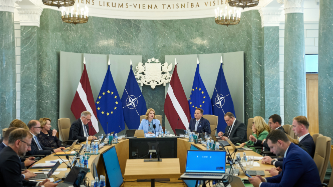 Ministru prezidente Evika Siliņa vada valdības sēdi