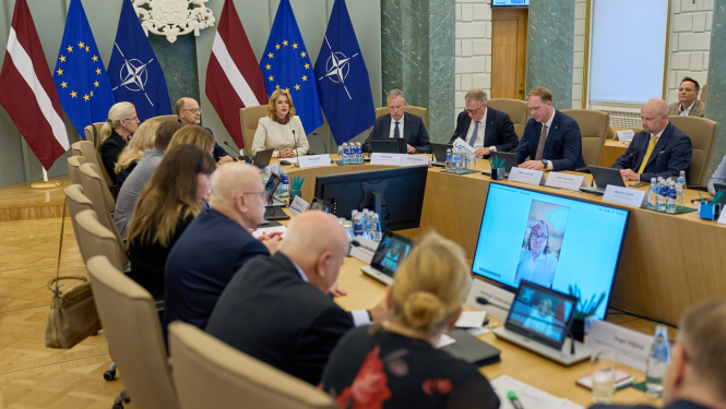 Ministru prezidente Evika Siliņa vada Nacionālās trīspusējās sadarbības padomes sēdi
