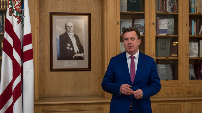 Izveidos Konsultatīvo grupu Latvijas finanšu sektora pārmaiņu vadībai un koordinētai komunikācijai