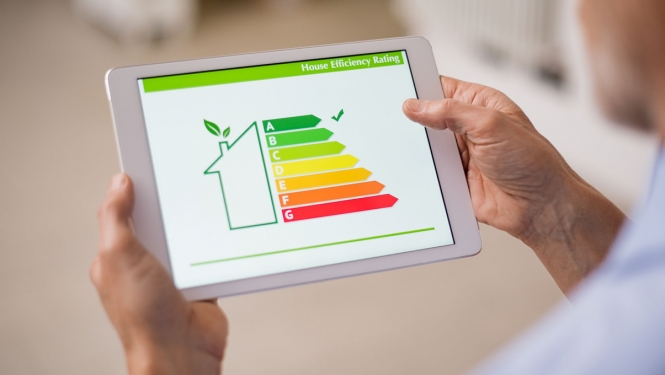 Nosaka ekspluatējamu ēku minimālās energoefektivitātes prasības