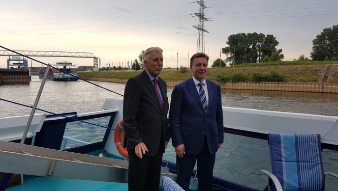 Ministru prezidents diskutē par Latvijas ostu un Duisport ostas sadarbības attīstību