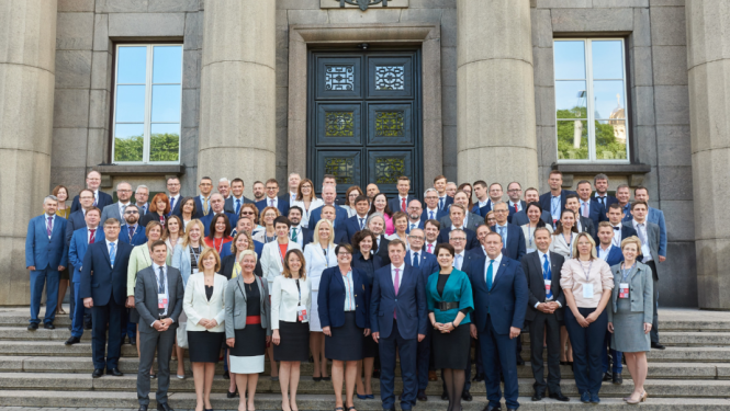 Ministru prezidents: jānodrošina horizontāla visu ekonomikas jomu digitalizācija