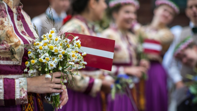 Dziesmu un deju svētku dalībnieki