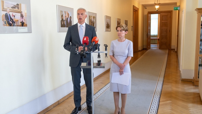 Ministru prezidents Krišjānis Kariņš un iekšlietu ministre Marija Golubeva