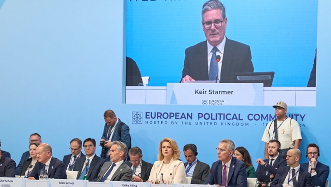 Ministru prezidente Evika Siliņa piedalās Eiropas politiskās kopienas (EPK) sanāksmē Londonā