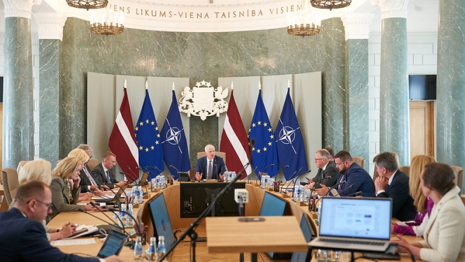 Foto no Ministru kabineta sēdes