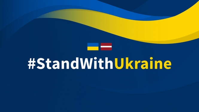 #StandWithUkraine