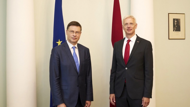 Valdis Dombrovskis un Krišjānis Kariņš