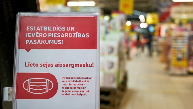 Uzraksts par drošības noteikumu ievērošanu veikalā