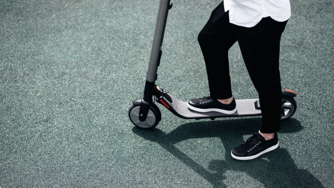 Valdība apstiprina grozījumus Ceļu satiksmes likumā