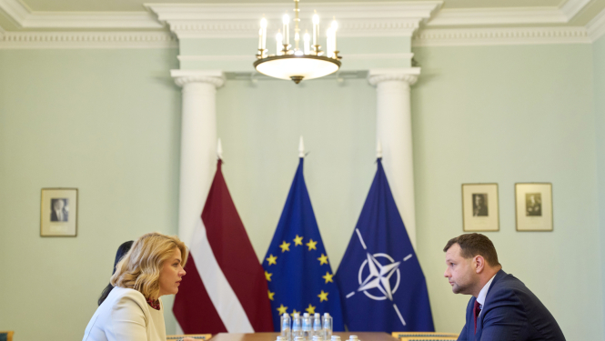 Ministru prezidente Evika Siliņa tiekas ar labklājības ministru Reini Uzulnieku