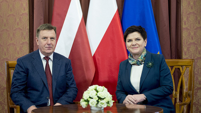 32410625031_673273e7b9