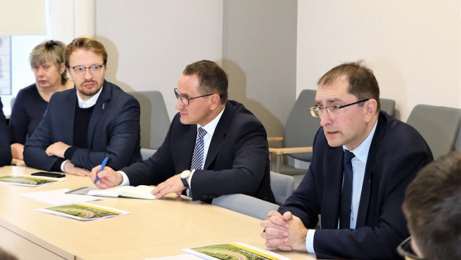 Baltijas transporta ministri turpinās virzīt “Rail Baltica” kā galveno prioritāti