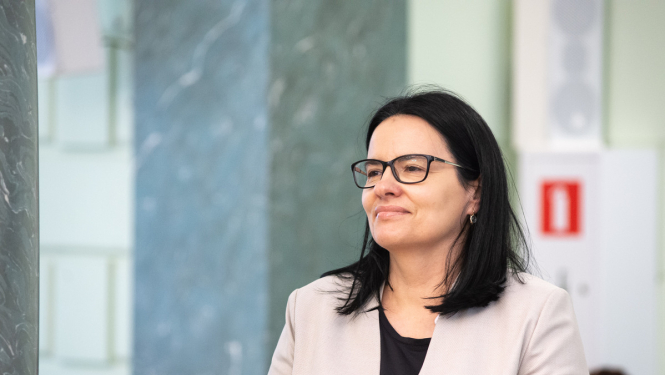 Satiksmes ministrijas valsts sekretāra amatā apstiprina Ilondu Stepanovu