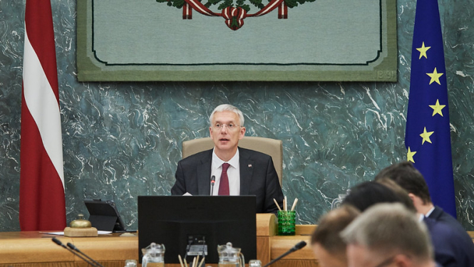 Kariņš: ministriem jārod risinājums žurnālistu aizsardzībai gadījumos, kad profesionālās darbības dēļ tiek izteikti draudi