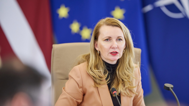 Tieslietu ministre Inese Lībiņa-Egnere vada Ministru kabineta sēdi.