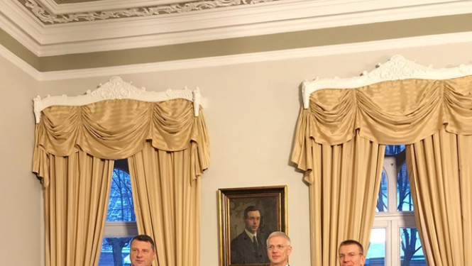 Kariņš Saeimas ārpolitikas debatēs uzsver vērtībās balstītu Rietumu ārpolitisko orientāciju