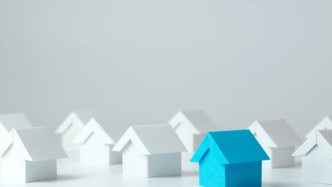 Apstiprina plānu ar nepieciešamajiem pasākumiem dzīvojamā fonda uzlabošanai