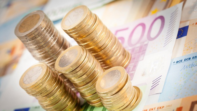 Finanšu ministrija mudina ES fondu finansējuma saņēmējus pasteigties ar projektu īstenošanu