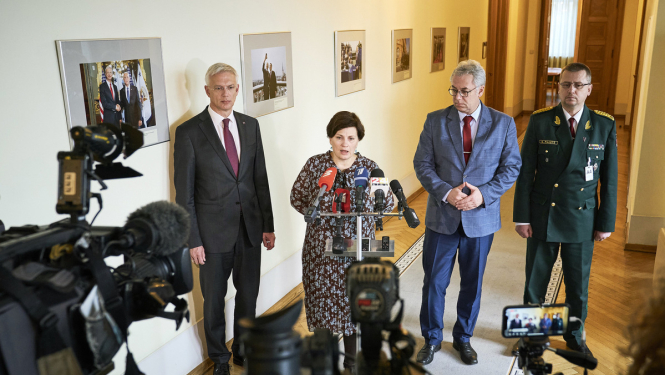 Kariņš sasaucis Krīzes vadības padomi saistībā ar PVO paziņojumu par Covid-19 globālo pandēmiju