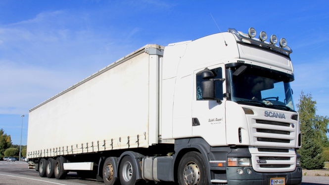 Precizētas prasības tehniskai apskatei un kontrolei uz ceļiem