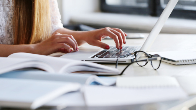 Ministru prezidenta birojā darbu uzsāk padomniece ārlietu jautājumos un ārštata padomniece stratēģiskās komunikācijas jautājumos