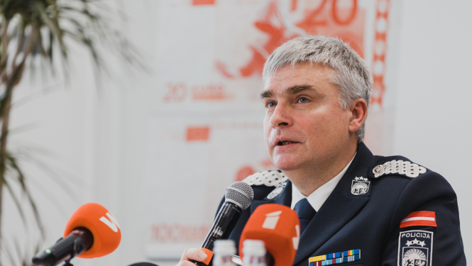 Nodokļu un muitas policijas priekšnieka amatam virza Andreju Grišinu