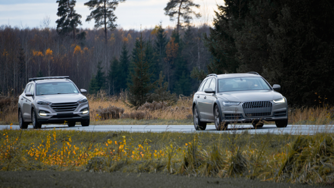 Automašīnas uz ceļa