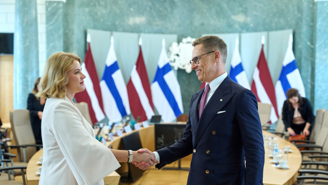 Ministru prezidente Evika Siliņa un Somijas prezidents Aleksandrs Stubs