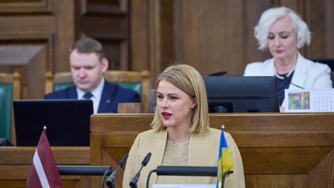 Ministru prezidente Evika Siliņa piedalās Saeimas sēdē