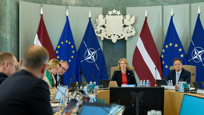 Ministru prezidente Evika Siliņa vada valdības sēdi