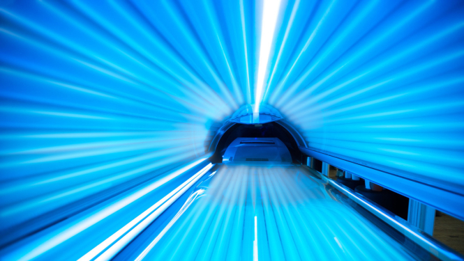 Solāriju pakalpojumus drīkstēs izmantot tikai pilngadīgas personas