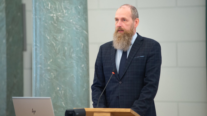 Andis Purs Ministru kabineta Zaļajā zālē. 